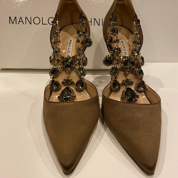 Manolo Blahnik Chandelier Stilettos - Picture 2 of 6